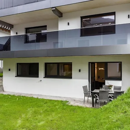 Black Mountain * Fügen